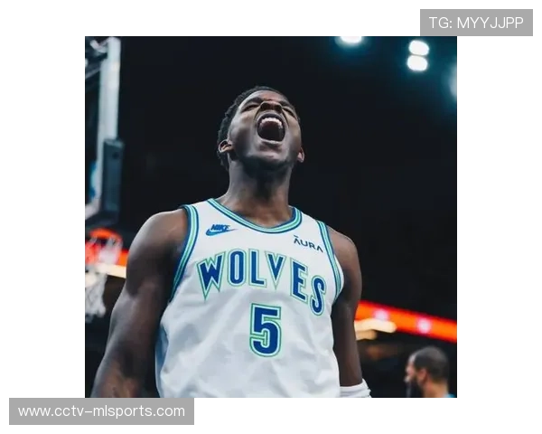 爱德华兹与亚历山大的激情对决森林狼与雷霆重逢掀起青春激荡篇章